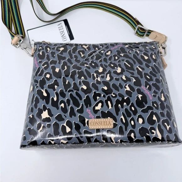 Consuela Downtown Crossbody Black and Cream - Picture 3 of 9